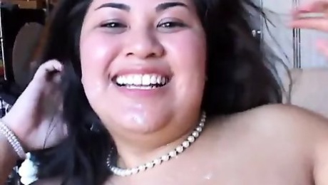 Very sexy asian BBW with lovely big tits enjoys a facial